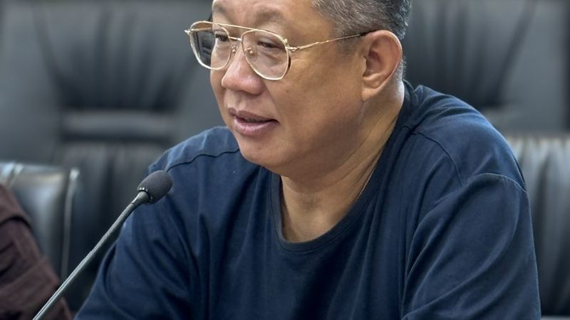 生物科技美容仪：揭秘价格背后的技术奥秘